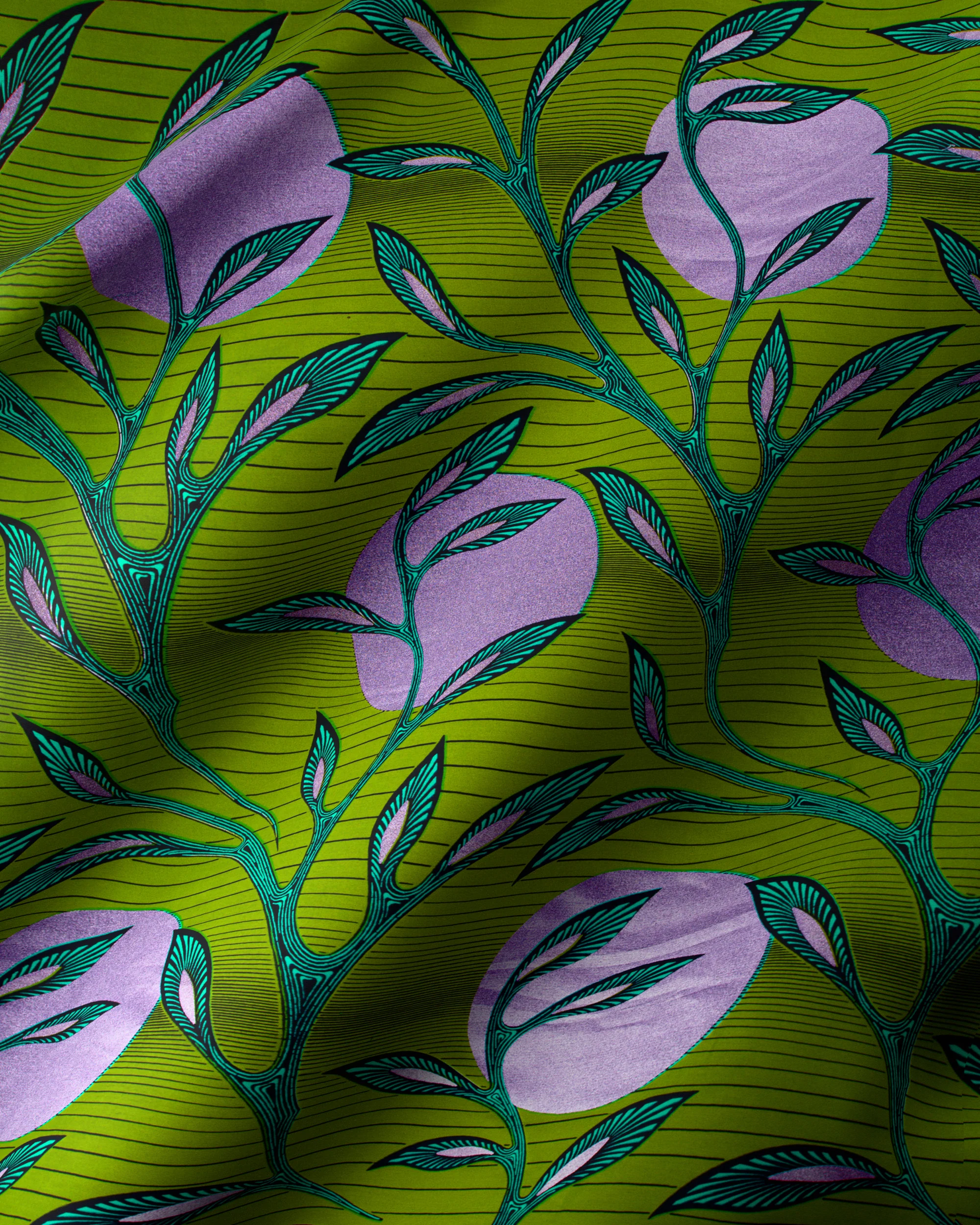Wax Hollandais | VL03639.253 | Pastel Lilac Embellished