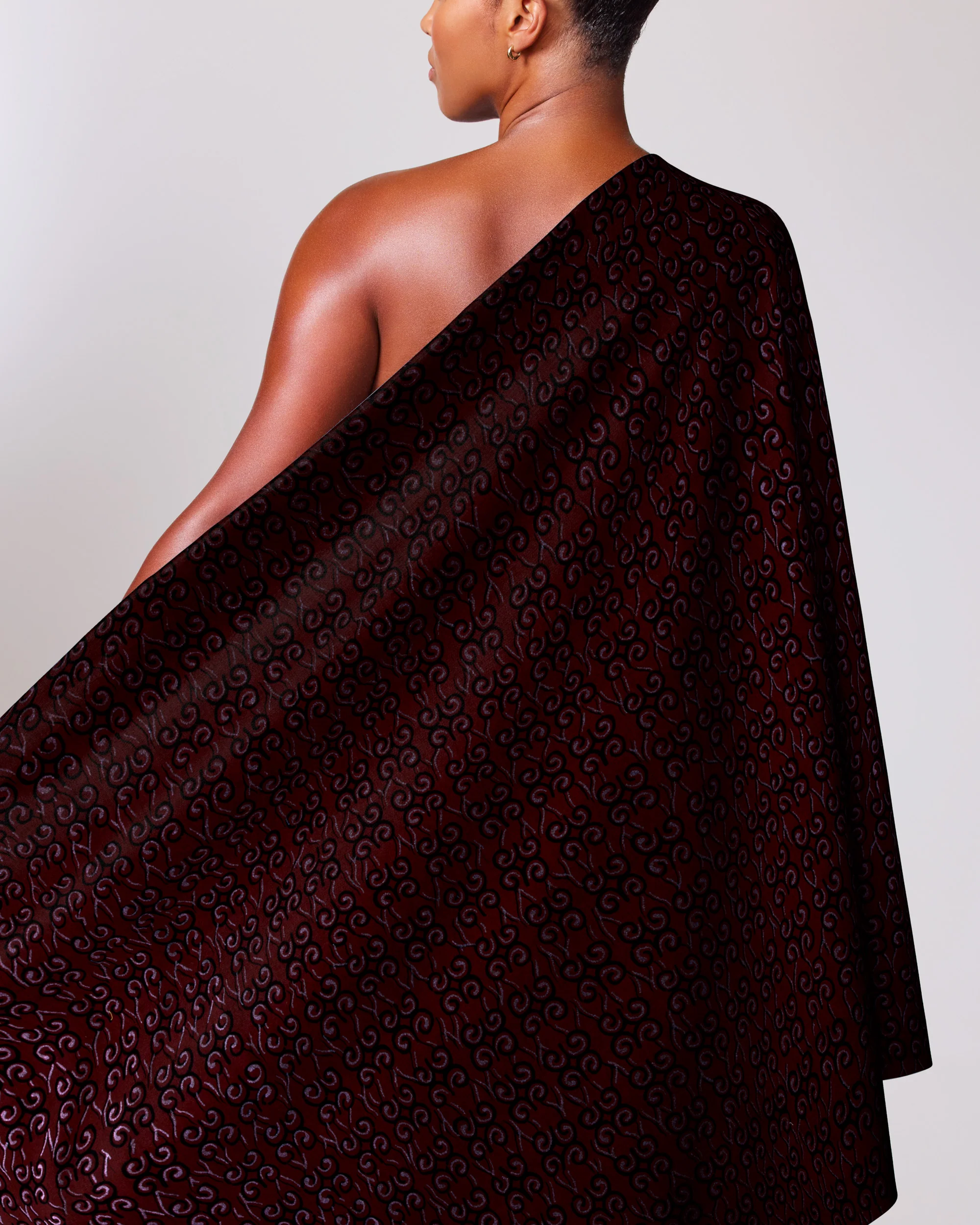 Sky Wax | VLH1128.161 | Red-Blue Pearl Embellished - Image 2
